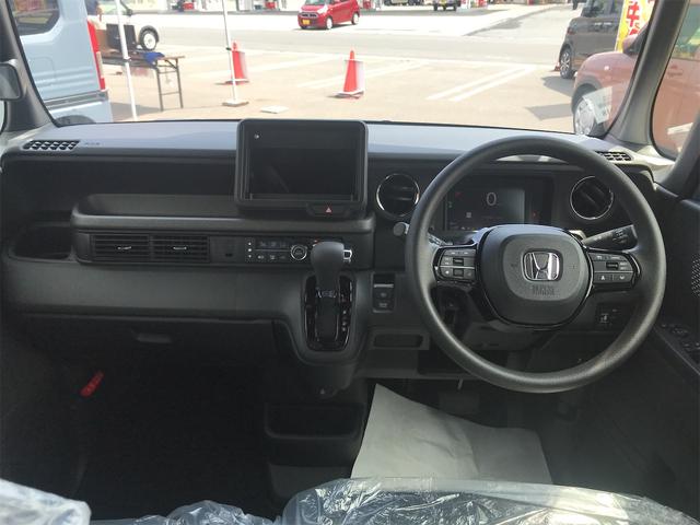 Honda N-BOX CUSTOM 2024