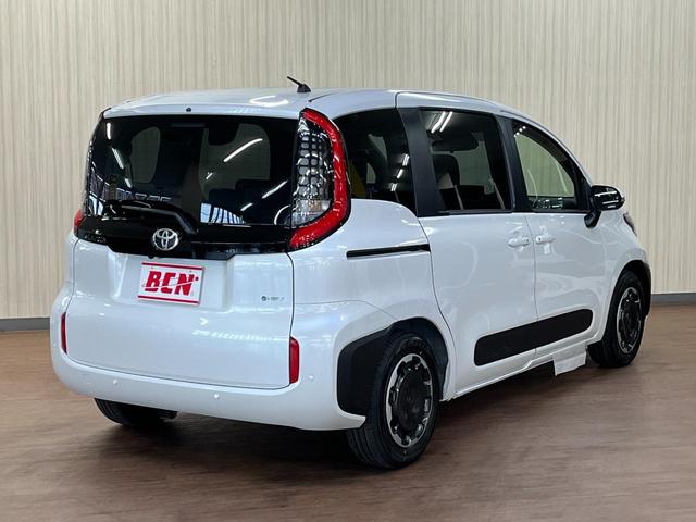 Toyota SIENTA 2026