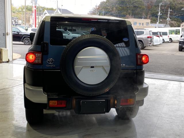 Toyota FJ CRUISER 2016