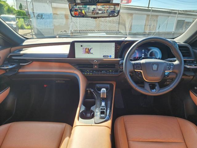 Toyota CROWN SPORT 2024