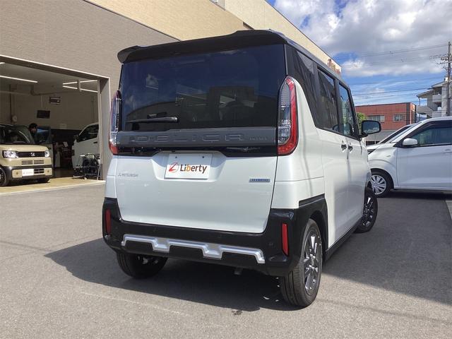 Mitsubishi DELICA MINI 2025