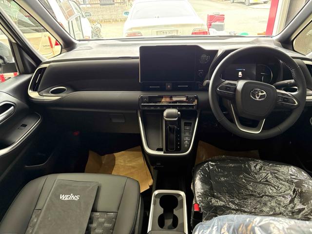 Toyota VOXY 2026