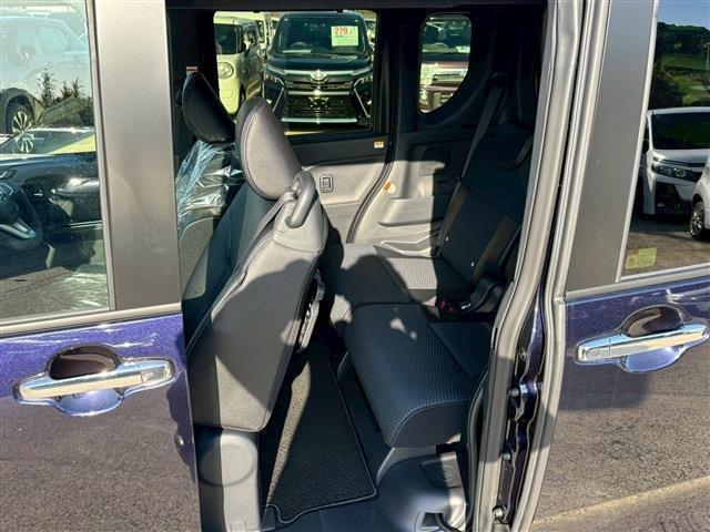 Daihatsu TANTO 2025