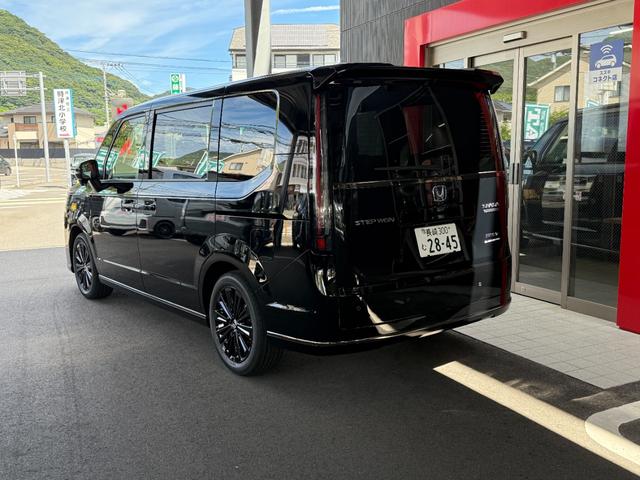 Honda STEPWAGON 2025