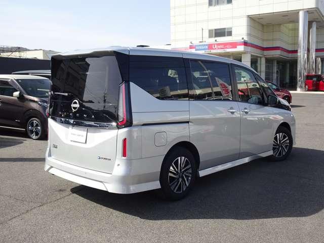 Nissan SERENA 2024