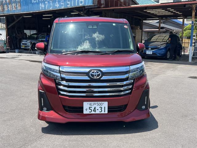 Toyota ROOMY 2022