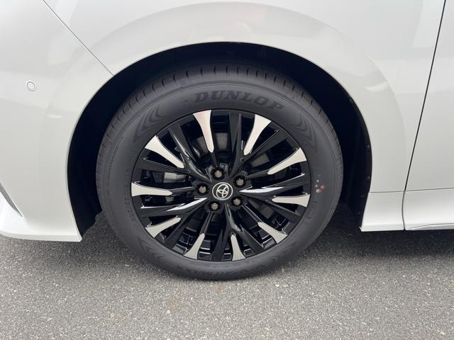 Toyota ALPHARD HYBRID 2025