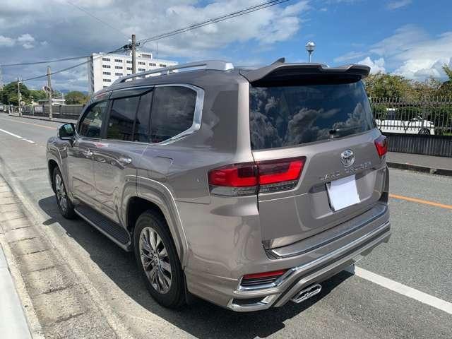 Toyota LAND CRUISER 2023