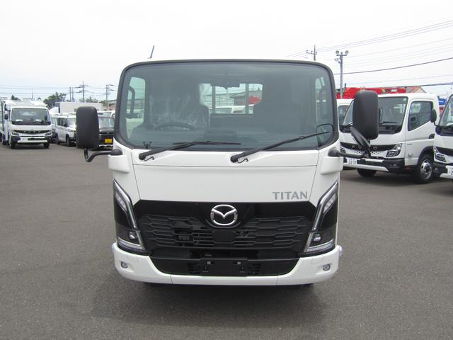 Mazda TITAN TRUCK 2025