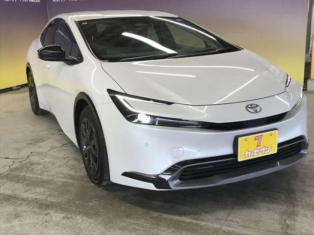 Toyota PRIUS 2024