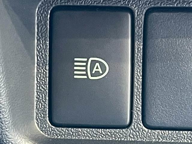 Toyota HIACE VAN 2025