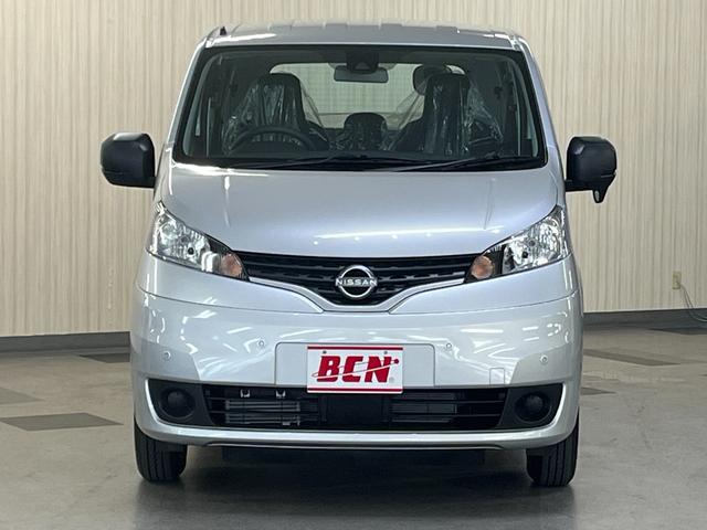 Nissan NV200 VANETTE VAN 2025