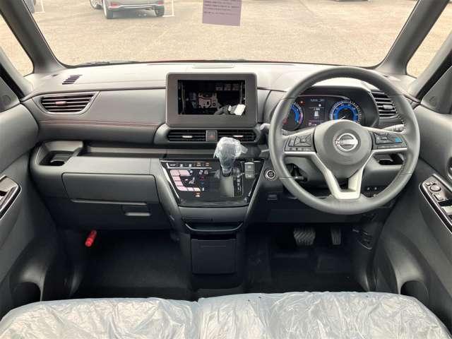 Nissan ROOX 2025