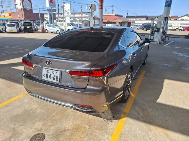 Lexus LS 2018