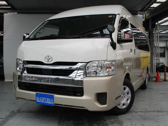 Toyota HIACE WAGON 2022