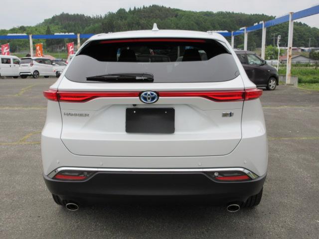 Toyota HARRIER HYBRID 2023
