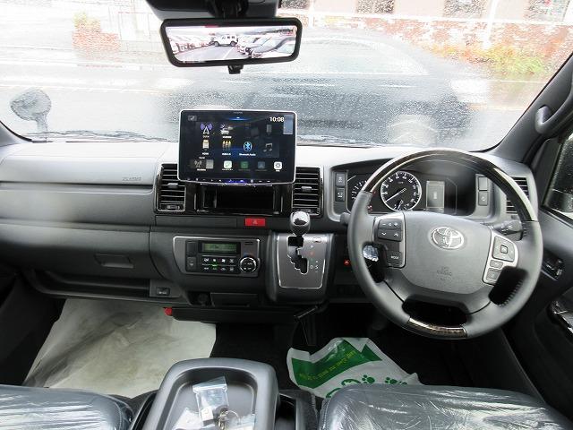 Toyota HIACE VAN 2025