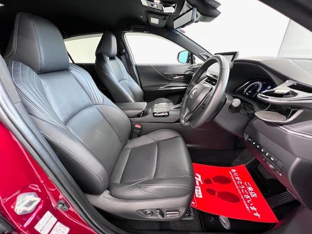 Toyota HARRIER HYBRID 2023