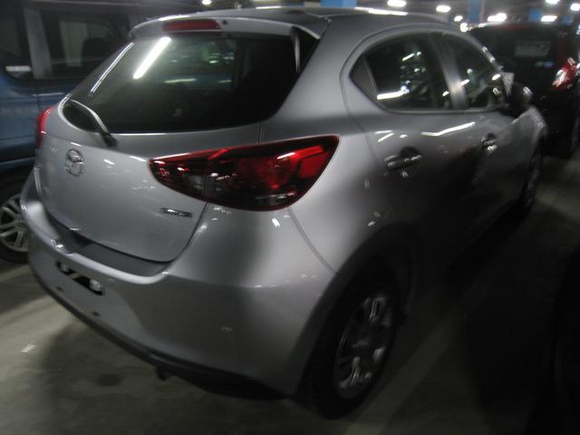 Mazda MAZDA2 2020