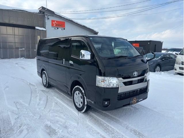 Toyota HIACE VAN 2025
