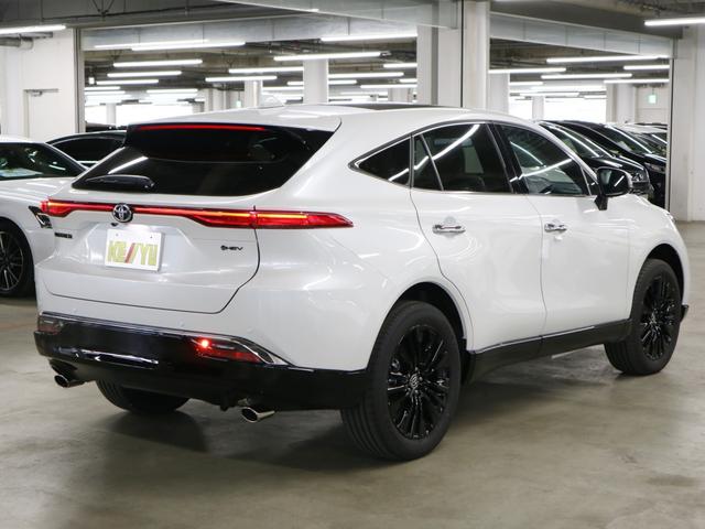 Toyota HARRIER HYBRID 2025