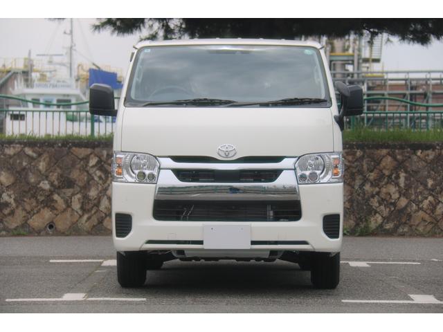 Toyota HIACE VAN 2025