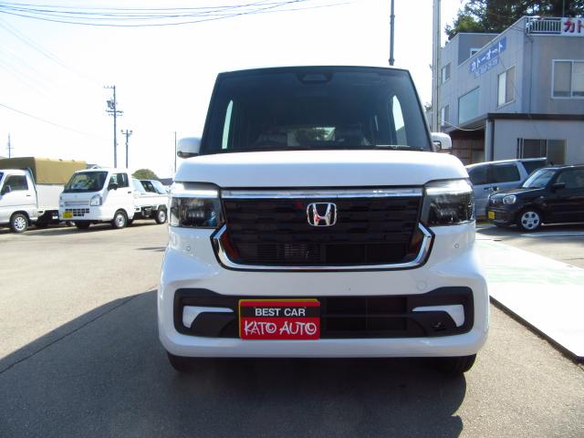 Honda N-BOX CUSTOM 2025
