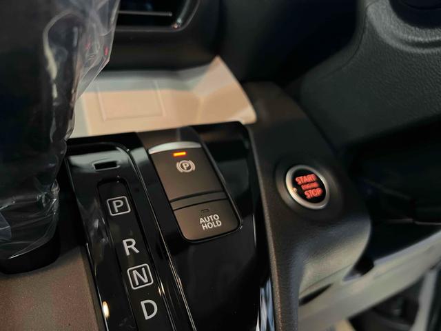 Mitsubishi DELICA MINI 2025