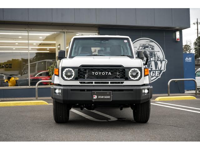 Toyota LAND CRUISER 2023