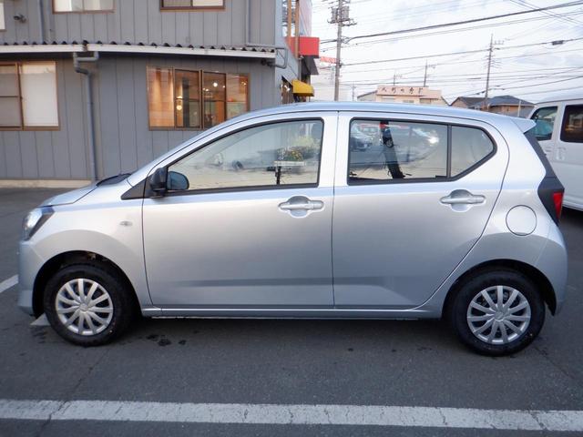 Daihatsu MIRA E:S 2024