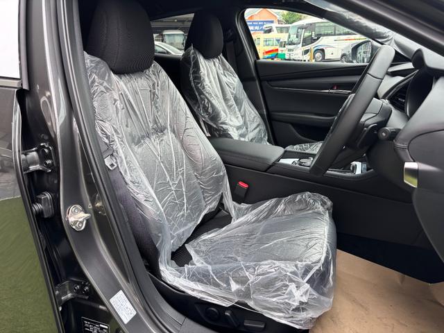 Mazda MAZDA3 FASTBACK 2025