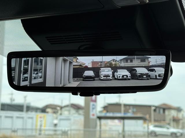 Toyota ALPHARD HYBRID 2026