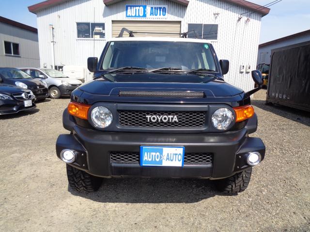 Toyota FJ CRUISER 2013