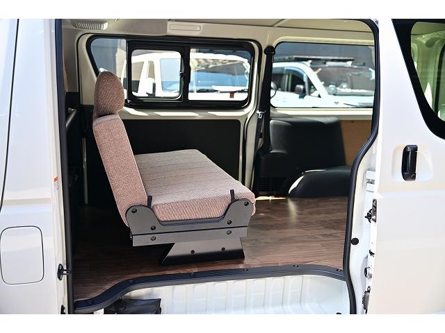 Toyota HIACE VAN 2026