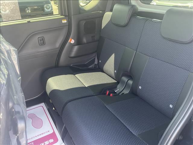 Daihatsu TANTO 2025