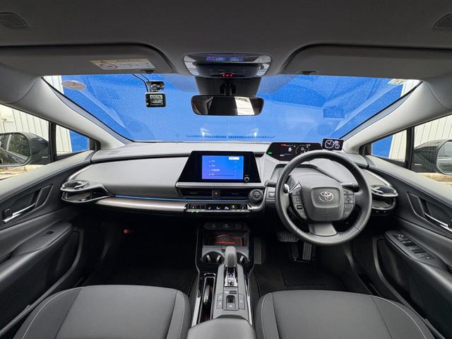 Toyota PRIUS 2023