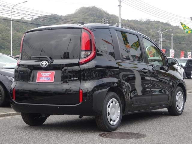 Toyota SIENTA 2025