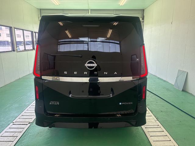 Nissan SERENA 2023