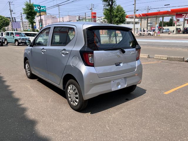 Daihatsu MIRA E:S 2022
