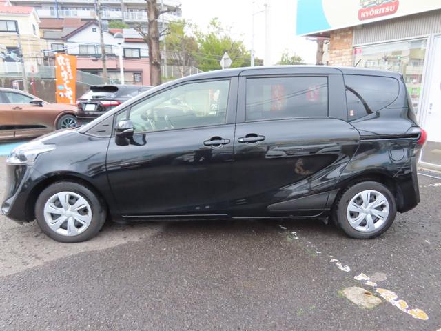 Toyota SIENTA 2020