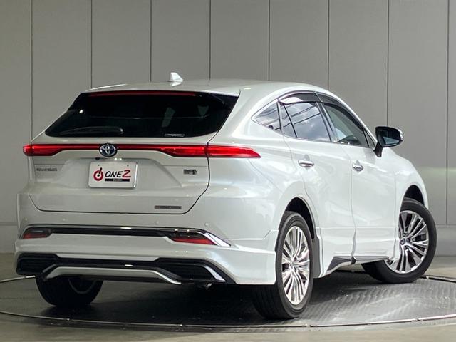 Toyota HARRIER HYBRID 2023