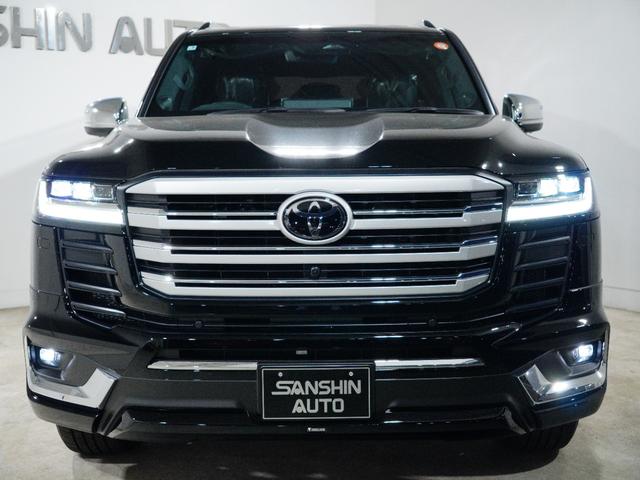 Toyota LAND CRUISER 2025