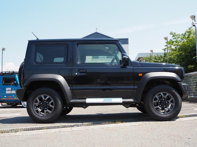 Suzuki JIMNY SIERRA 2025