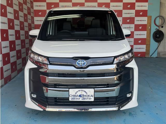 Toyota NOAH 2025