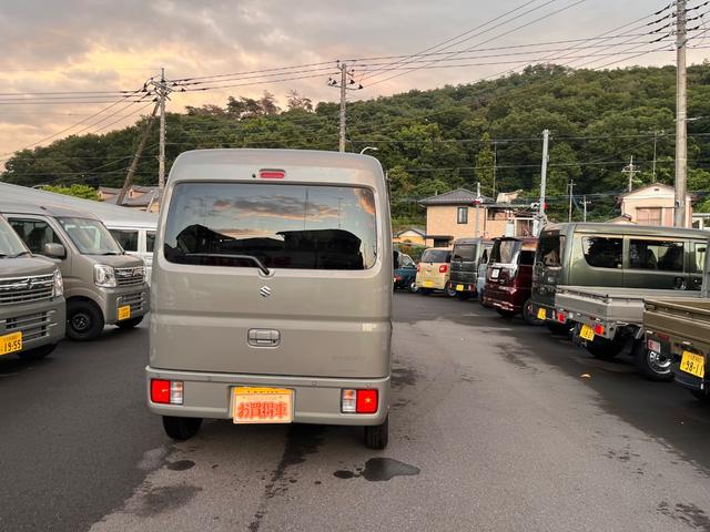 Suzuki EVERY 2025