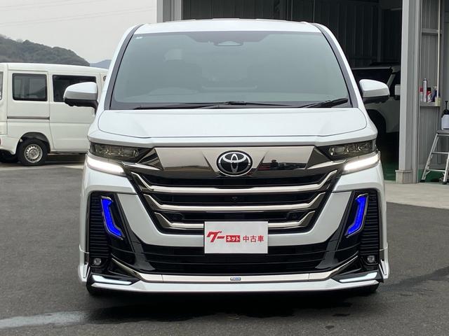 Toyota VELLFIRE 2024