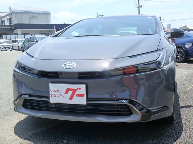 Toyota PRIUS 2025