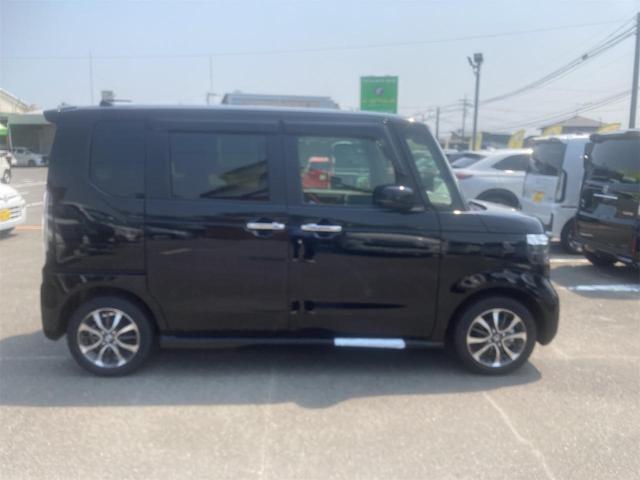 Honda N-BOX CUSTOM 2024