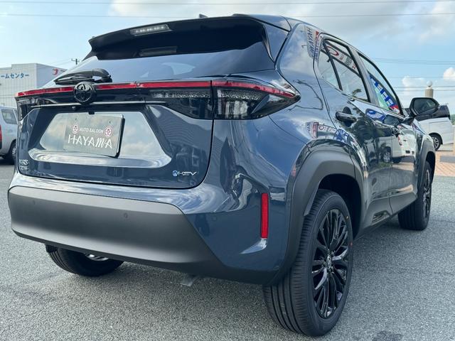 Toyota YARIS CROSS 2026