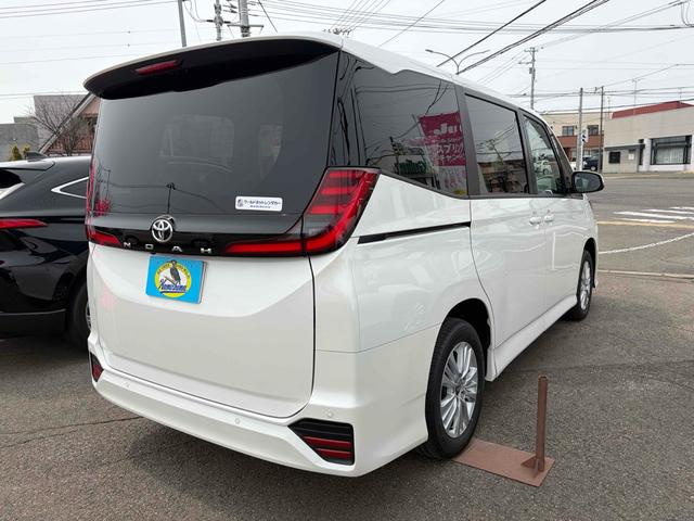 Toyota NOAH 2025